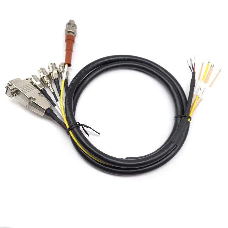 Draadbandfabrikant die op maat gemaakte medische oplossingen levert Partner Medische Kabelfabrikant voor aangepast kabeldesign met RoHS-conforme, steriliserbare en duurzame assemblages