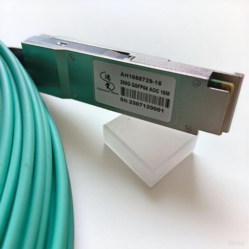 Fabrikant van draadbanden die QSFP-40G-snelheidsassemblages aanbieden met een aangepast kabelontwerp voor datacenters, met een signaalintegratie met lage verlies en EMI-bescherming