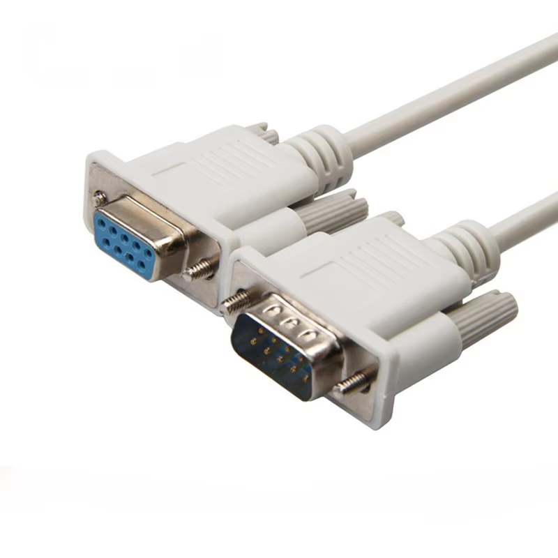 Hoogwaardige DB-connectordraadband met duurzame gevormde connectoren en EMI-bescherming, ontworpen voor RS232/RS485-gegevensoverdracht, PLC-systemen en industriële automatiseringsapparatuur