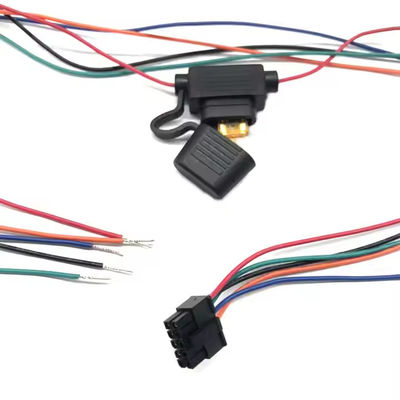 Duurzame voertuigen Custom Car Wiring Harness met UL 1007 22awg Kabels Type en 20awg Draad Kleuren